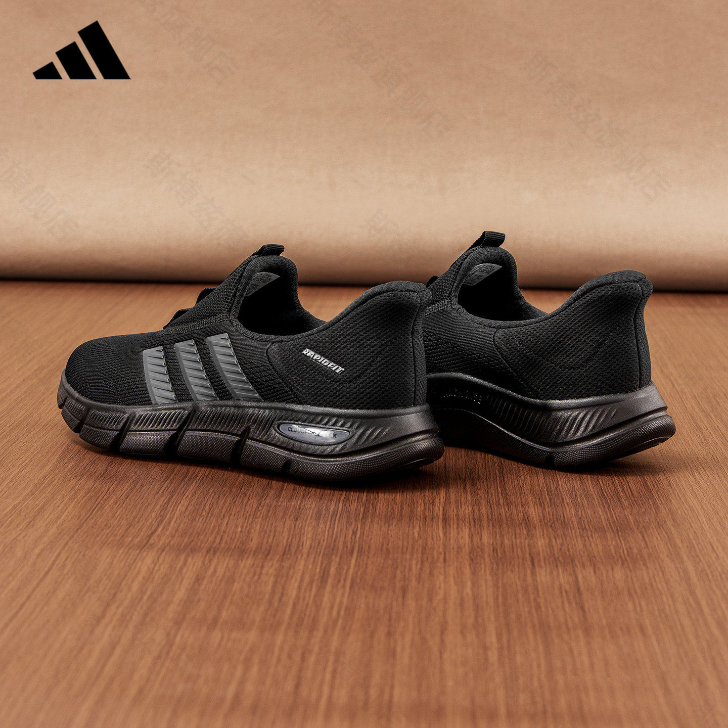 adidas阿迪达斯黑色跑步鞋男女爆米花减震透气运动鞋休闲KJ5915