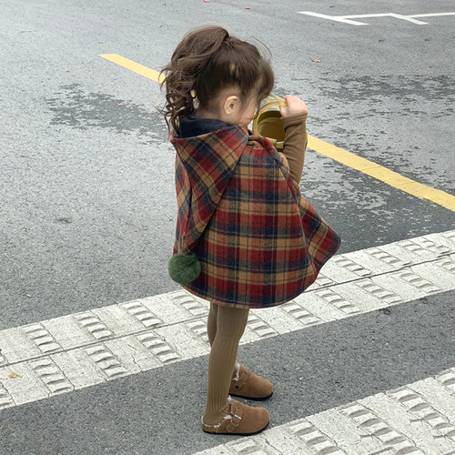 新款童装年服2023新款女童冬季耶诞双面羊毛呢斗篷儿童时髦外套