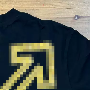 OW T-shirt 皮尺箭头，P20,  https://item.taobao.com/item.htm?ft=t&id=1047272721366