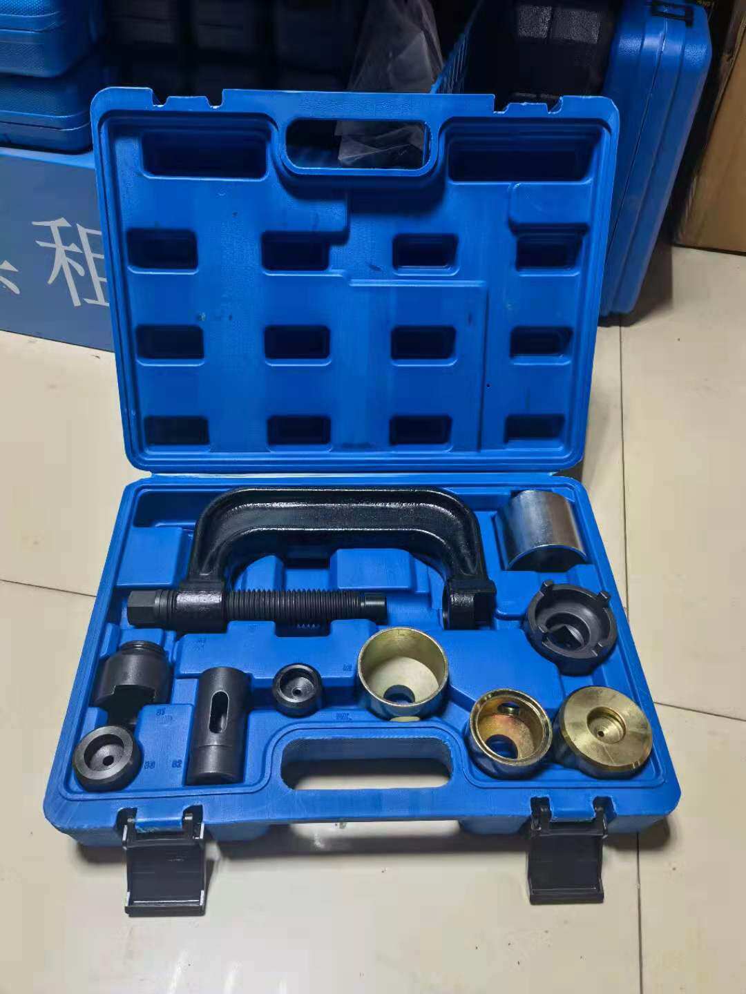 奔驰宝马大众奥迪A臂下球头拆卸工具 高品质坤泰下肢臂球头工具