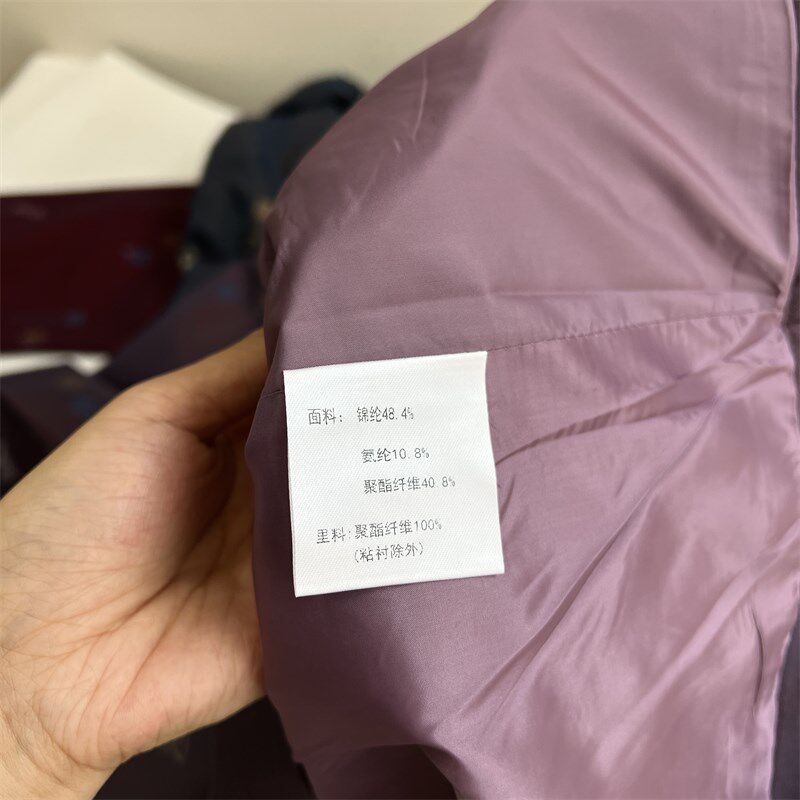 奶奶春秋天风衣连帽上衣老太太薄外套60岁70妈妈老年人秋装女衣服