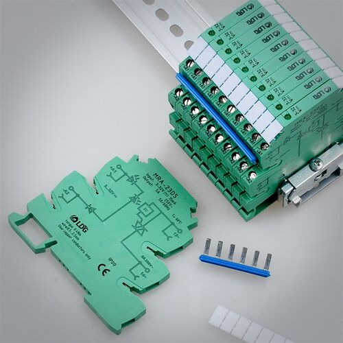 MR继-23D5 PLCA电器放大板 无触模固态继电器 点组模块组合