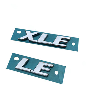 丰田卡罗拉凯美瑞亚洲龙 塞纳雷凌XLE标LE字标后尾盖标后备箱车标