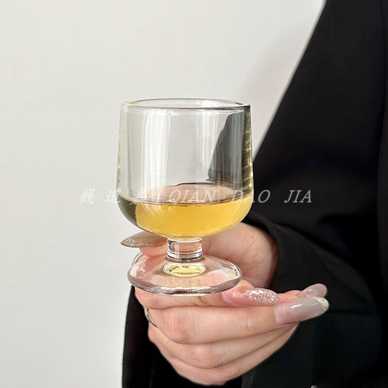 复古高颜值高脚小酒杯纯天然原矿水晶甜酒杯加厚家用高透一口杯子