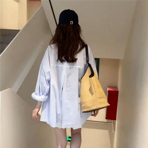 蓝色条纹防晒衬衫外套女长袖2025春夏新款休闲宽松显瘦后开叉上衣