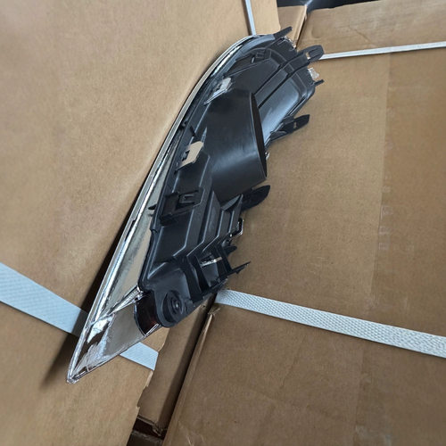 适用于09凯美瑞 雾灯框 凯美瑞 52030-06110