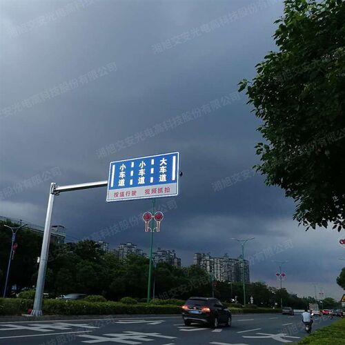 夜晚发光标志牌k制作,主动发光标志牌,自发光标志让利大
