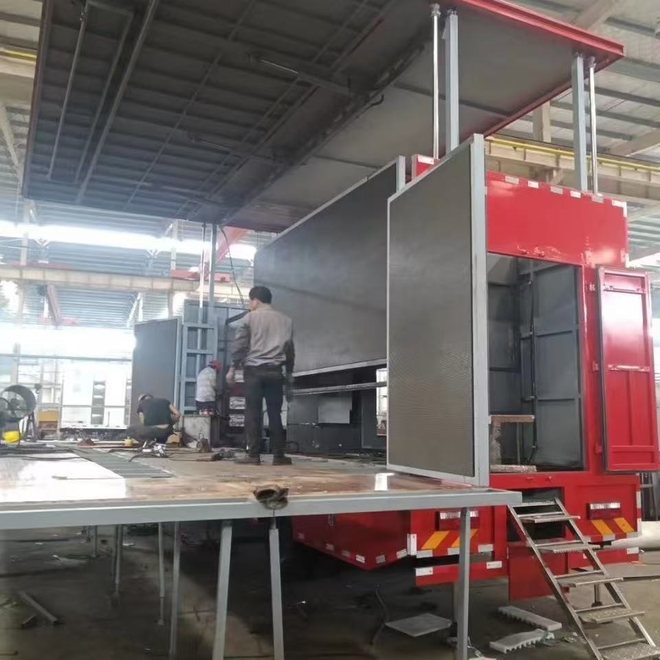 扩展型多媒体舞台表演车中型LED彩屏宣传演出车 多功能流动舞台车