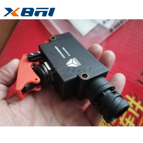 重汽汕德卡/豪沃TX7应急开关