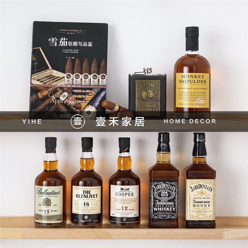 售楼部酒柜酒柜清式威士忌装饰酒层日摆件酒吧酒店假酒架酒瓶道具