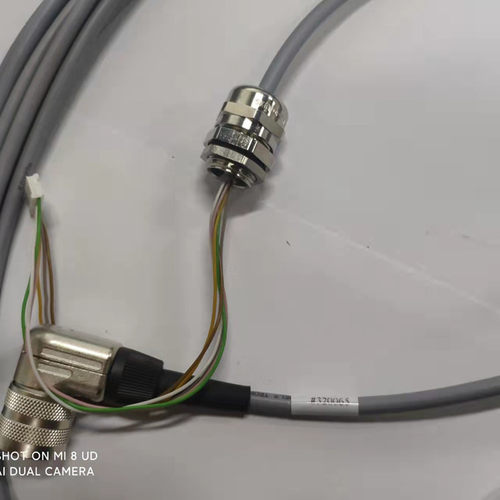 FR5201 FX4260 FX4200 FX4230电眼线7米屏蔽线IP40物料号320065