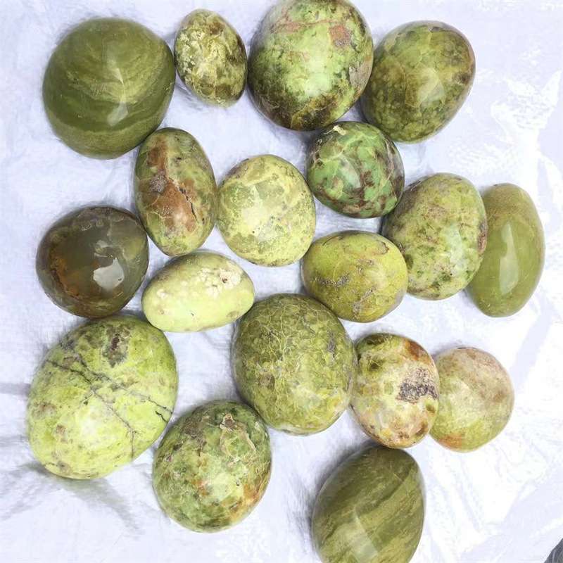 厂家 天然水晶把玩绿欧泊原石把玩摆件跨境电商热销大颗粒盆景