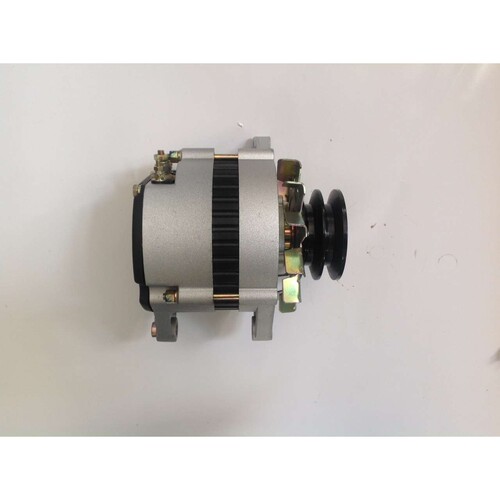 适用玉柴4D/4108发电机JFWZ1601发电机B8E00-3701100发电机14V70A