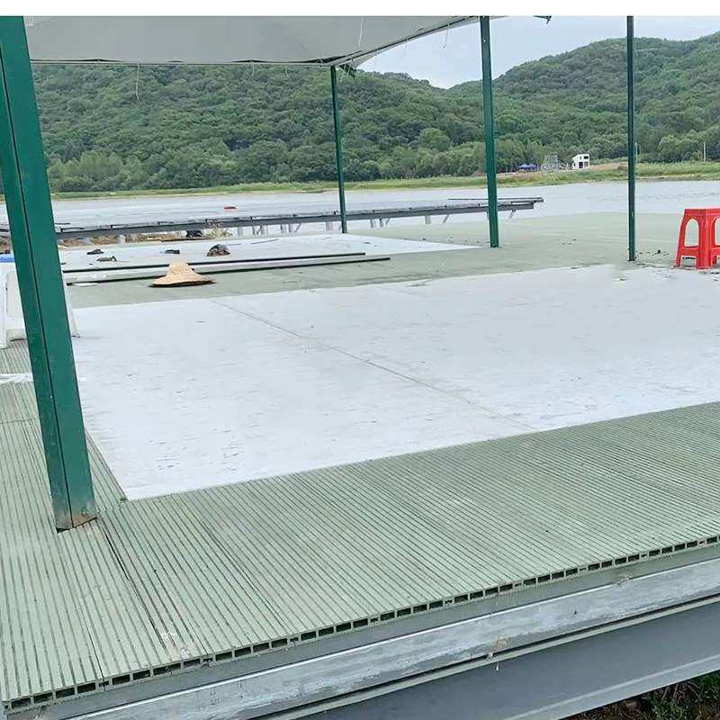 厂家直售户外塑木地板 别墅花园防腐生态木板 强化木塑板在线压花