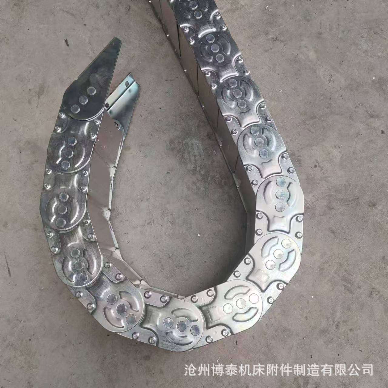 穿线钢铝拖链金属钢制打孔桥式全封闭油管线管保护传动坦克链