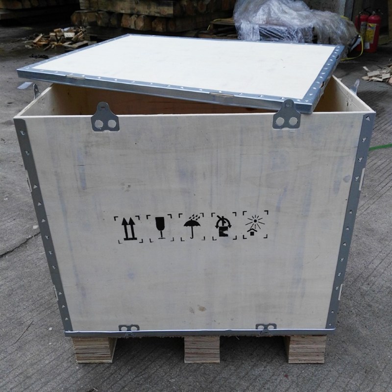 深圳龙华观澜福城供应出口免熏L蒸钢带包边卡扣木箱
