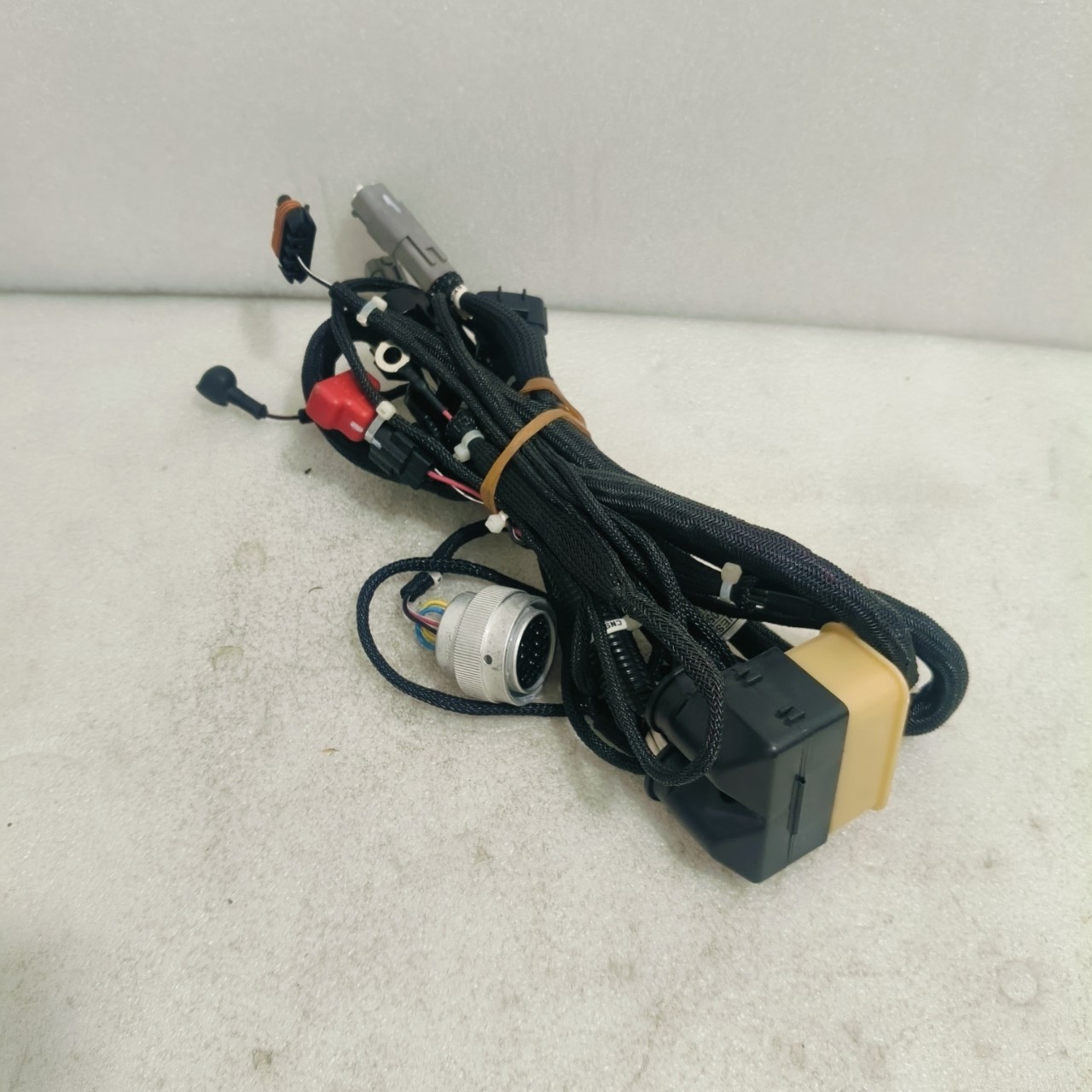 现代挖机发动机线束21QB-20500