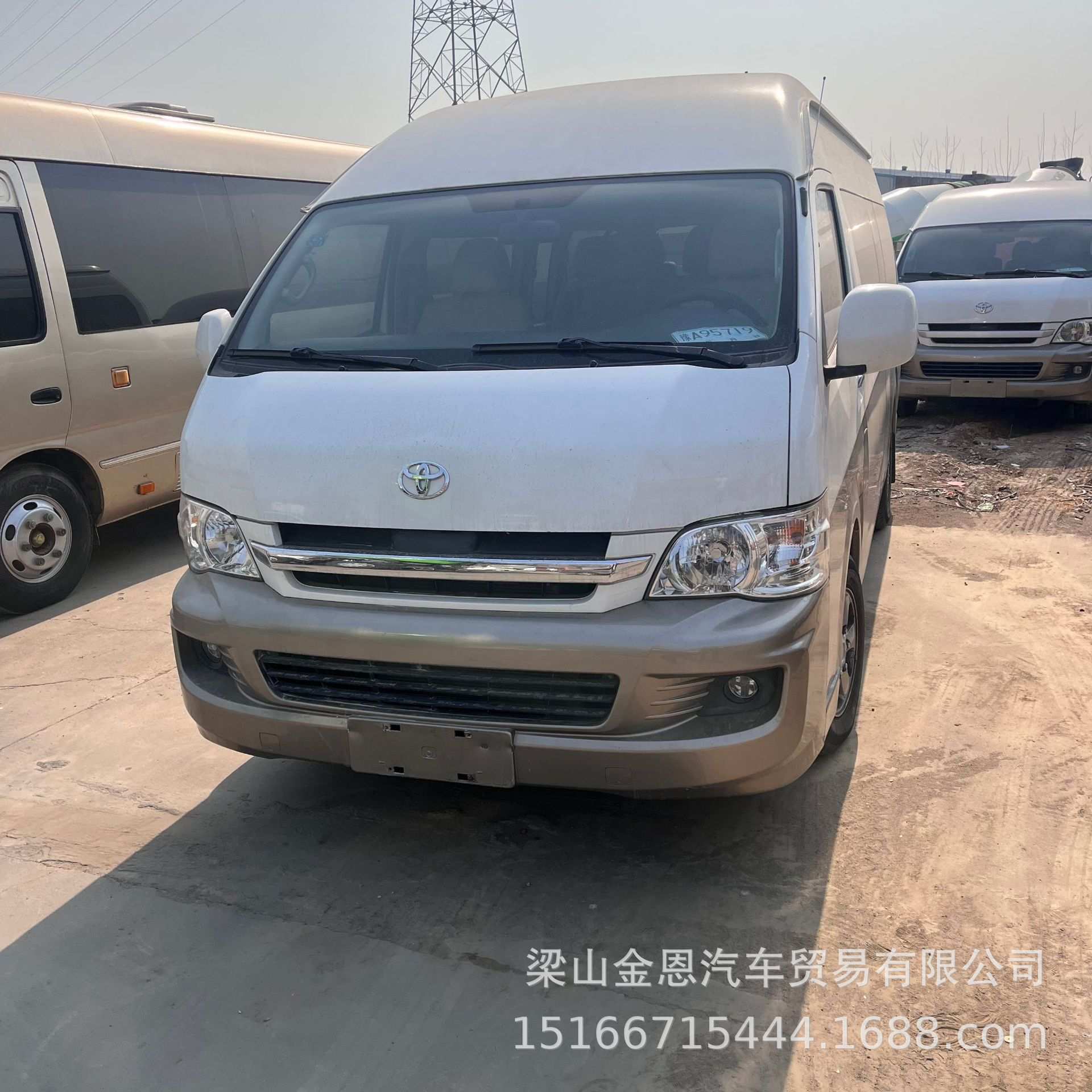 柴油版 丰田考斯特10-19座 商务豪华 中小型客车