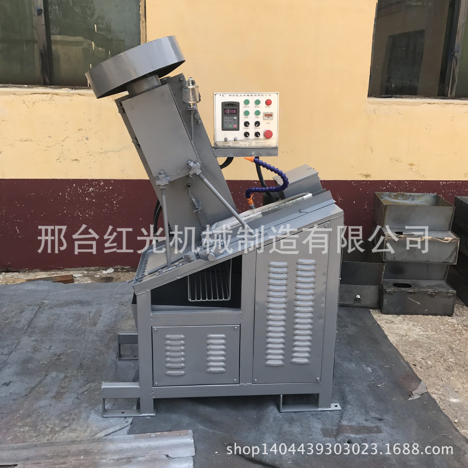 建筑钢筋连接套筒高速攻丝机 攻牙机