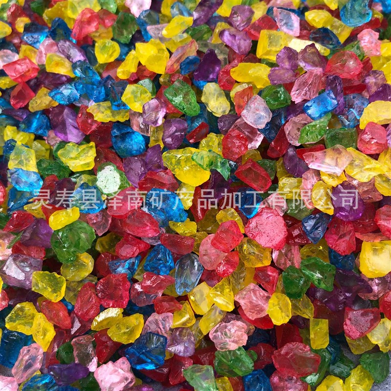 供应地坪喷砂用彩色玻璃砂装A饰造景用玻璃碎玻璃块量大价忧