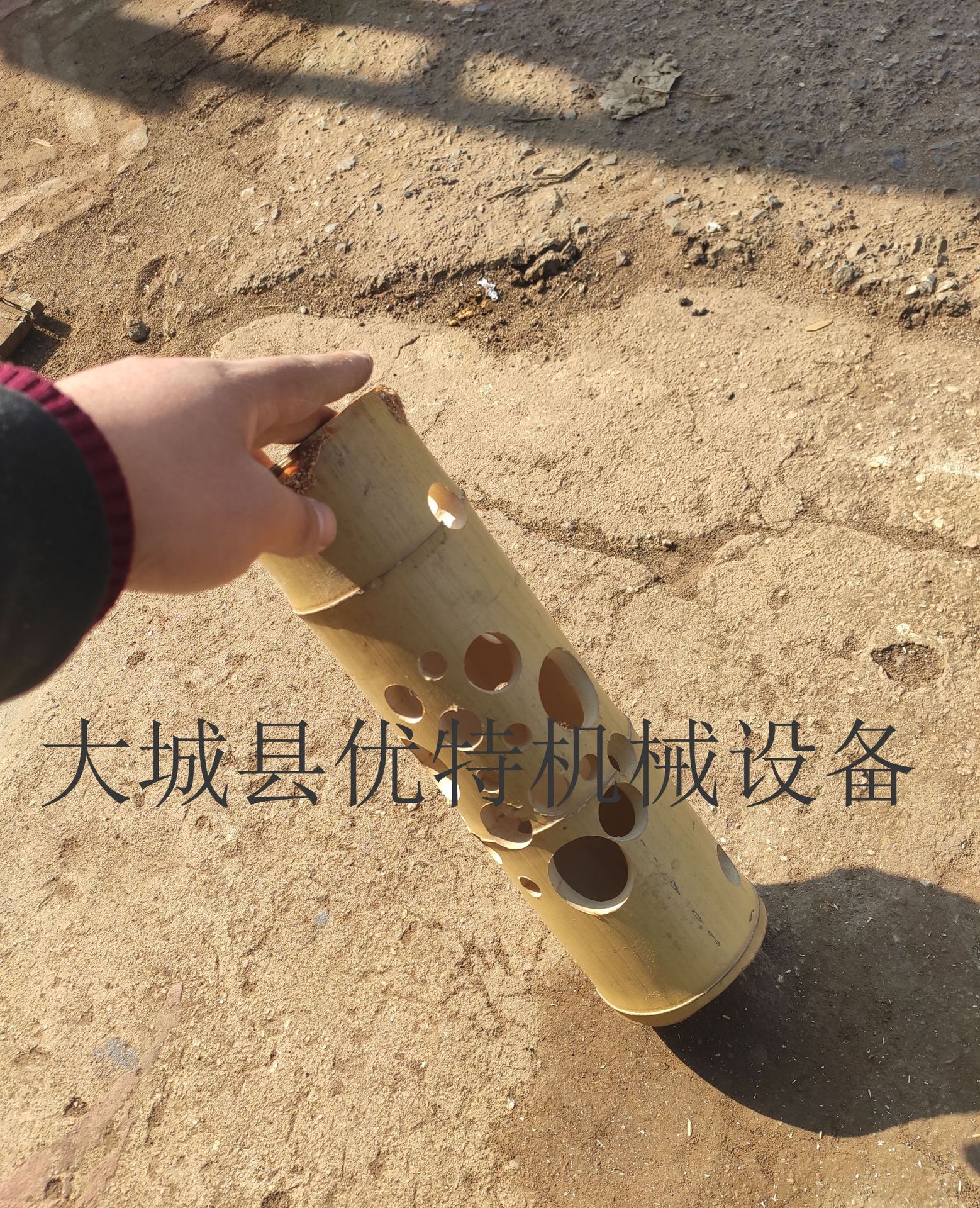 竹筒灯雕刻机 笔筒竹子雕刻机 旋转轴数控雕刻机