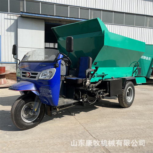 柴油三轮全自动干湿两用撒粪机