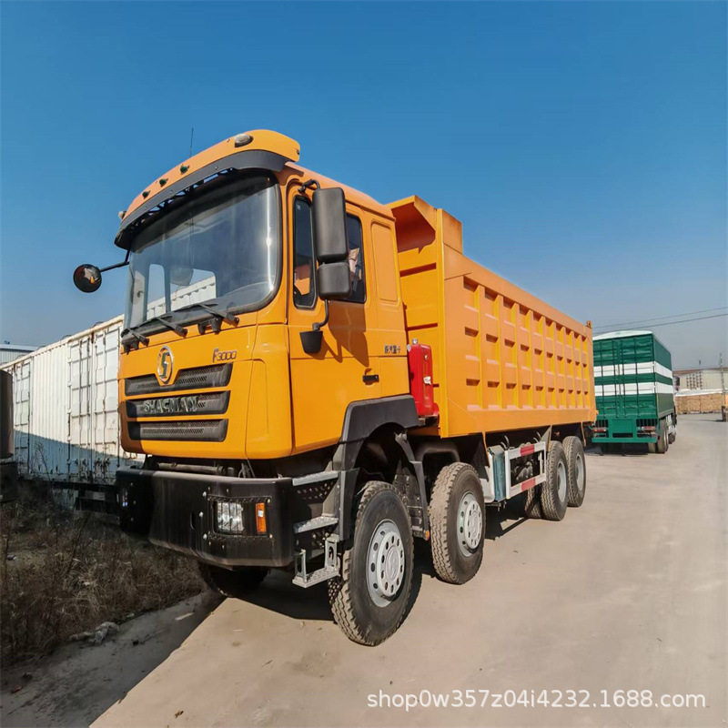 重汽豪沃后八轮自卸卡车5米8