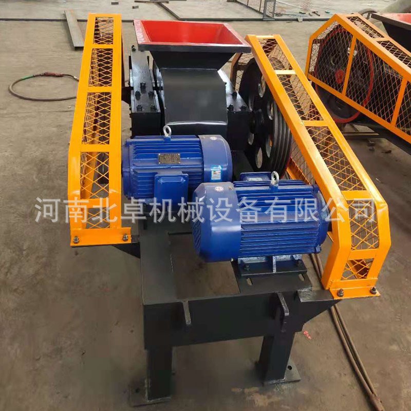 小型锂辉石对辊式破n碎机 锂云母双齿辊破碎机 锂长石对辊式粉碎