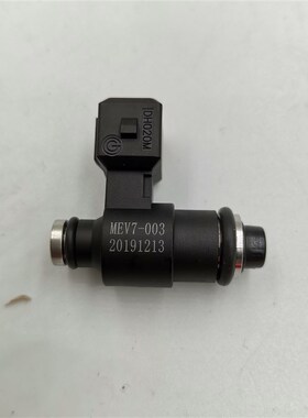 电喷摩托车配件适用于100-110CC排量喷油嘴 MEV7-003 MEV7-030-A