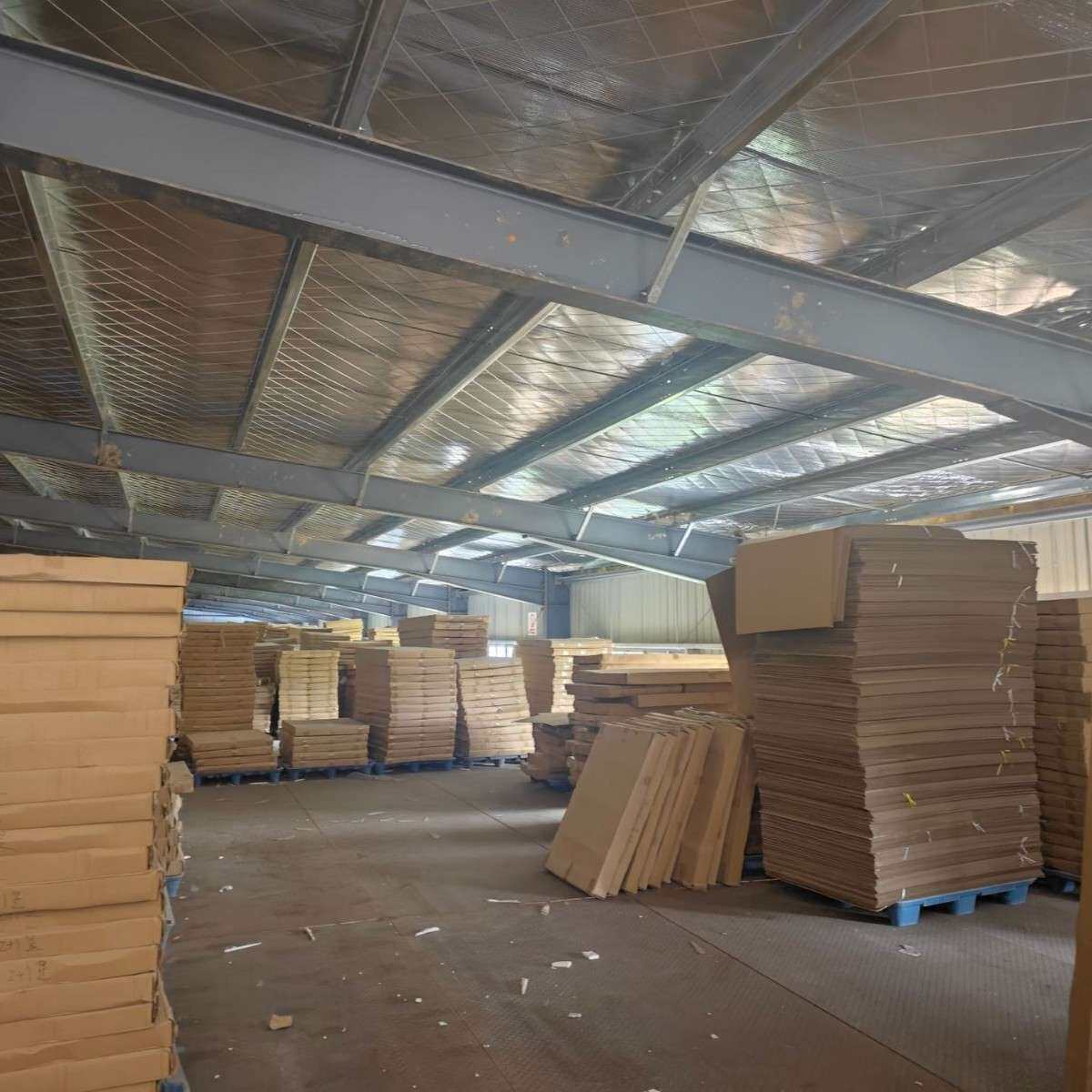 led带灯发光智能浴室镜除雾壁挂爱心化妆镜酒店高端异形心形镜子