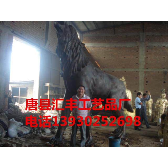 铜狼 工艺品摆件镂空狼雕塑 铸铜狼动物铜雕厂家