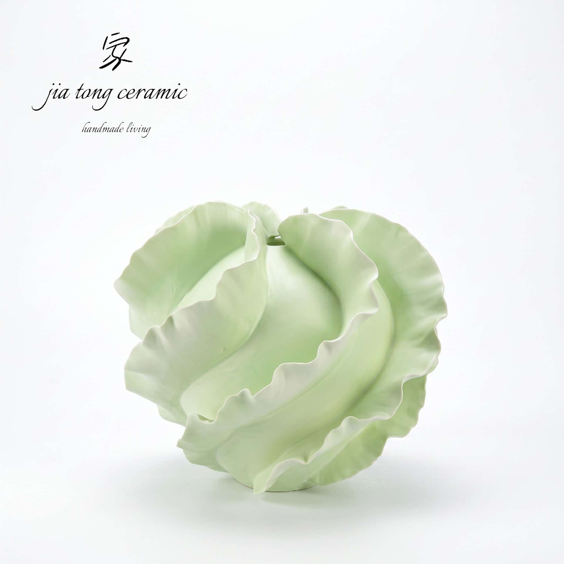现代简约轻奢圆形陶瓷浅绿色花瓶样板房间波浪花边插花器博古架摆