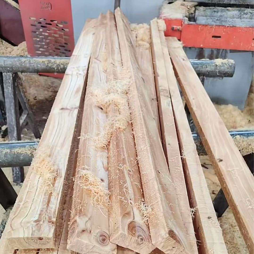 松木木方建筑工地工程桥梁支模物流运输固定木架木板条垫木实木板