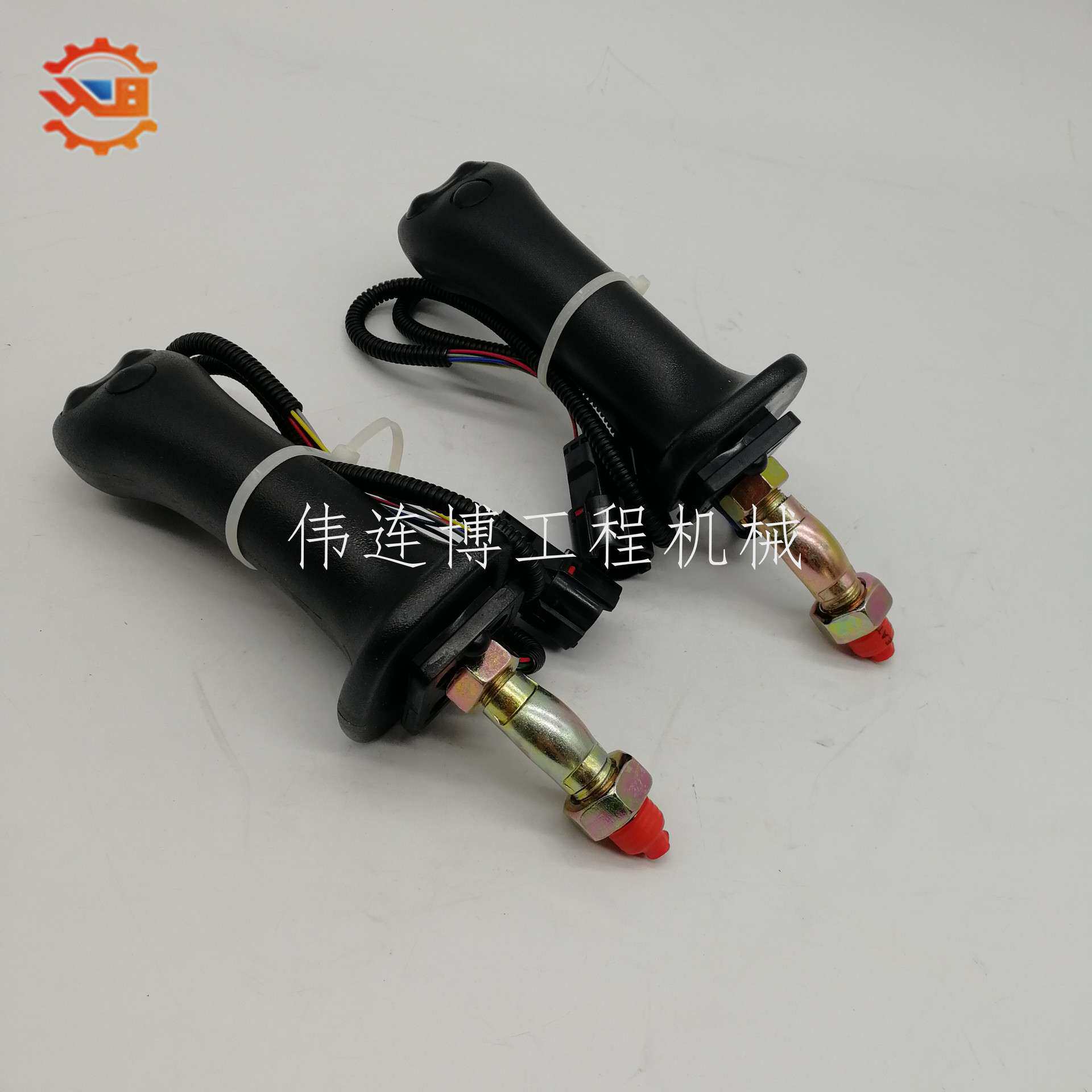 挖机配件大全现代60 200 215 225挖掘机操纵杆手柄按键抓木器