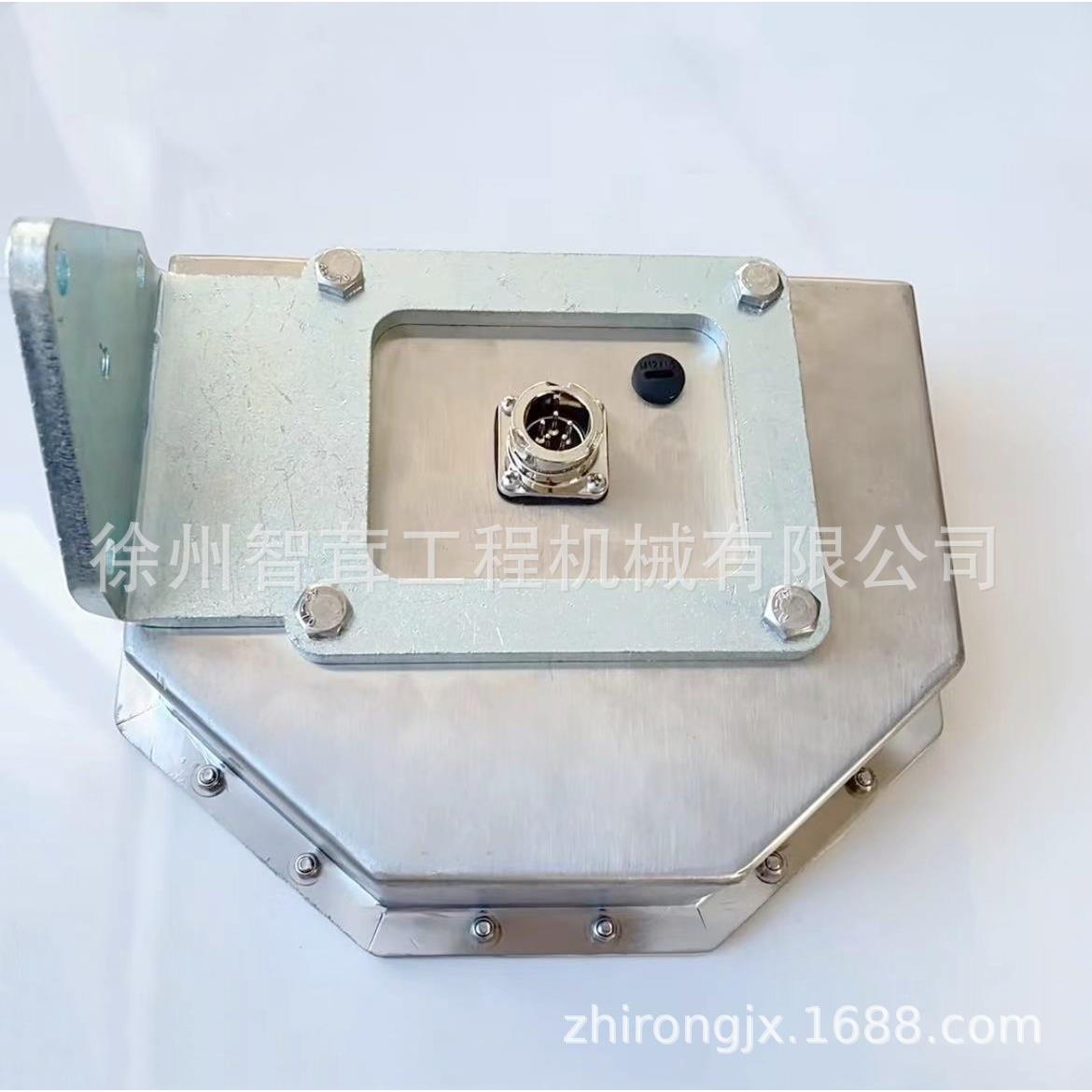 沃尔沃6820 7820 8820摊铺机边控盒 边控边箱 控制盒 配件