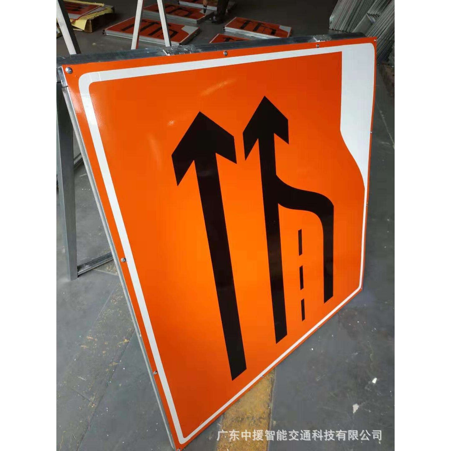 广东厂家直销道路施工牌交通标志牌 折叠活动施工路栏架 警示架