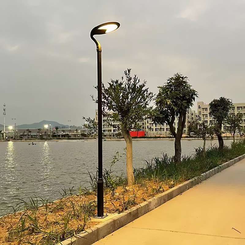 太阳能一体化庭院灯小区路灯景观灯室外家用别墅道路照明3米路灯