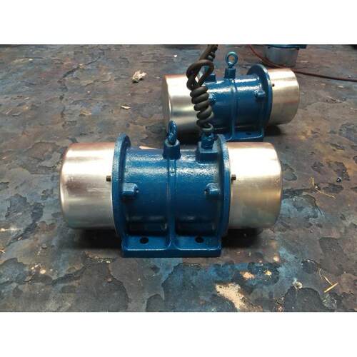 XVM-A-5-2振动电机 380V 0.4KW XVM卧式三相异步震动电机