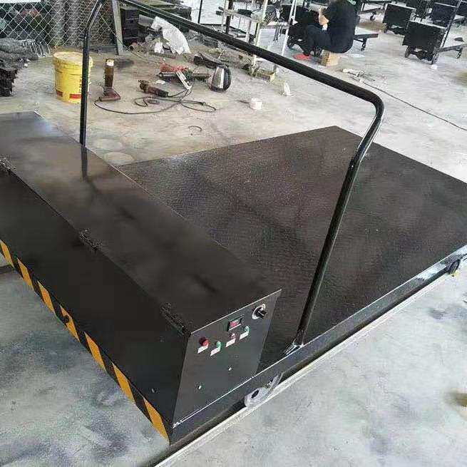 厂家供应四轮电动平板车移动工具车 电动小车平板运输车