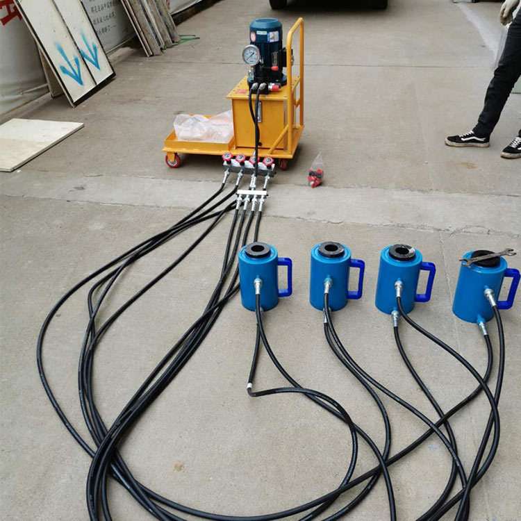 小型夹紧器设备板式换热器1拖2液压板换夹紧器机器厂家