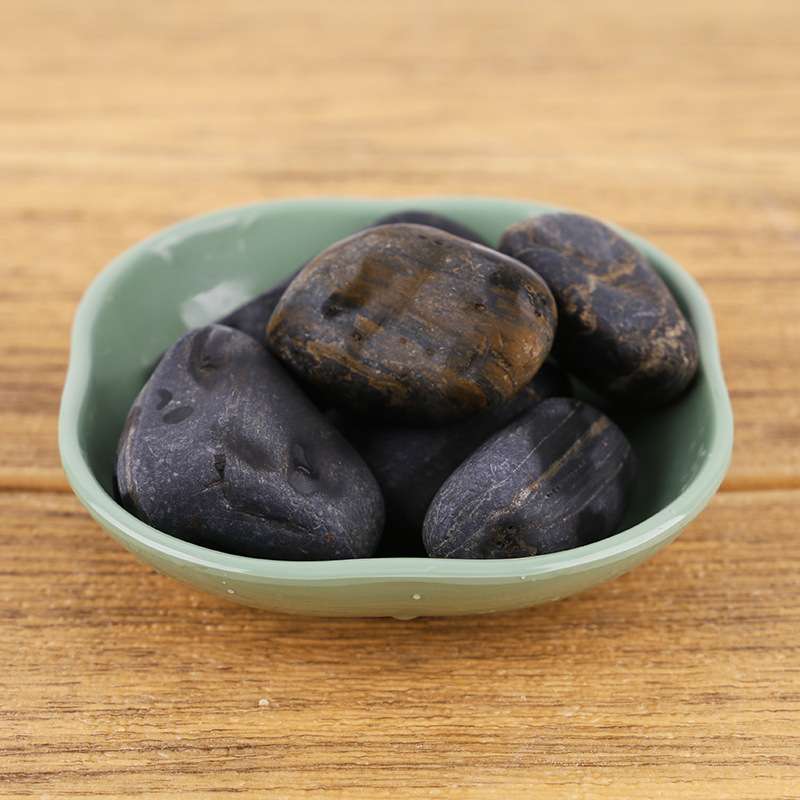 海口现货 木纹黑卵石园林景观枯山水用天然黑鹅卵石铺路鹅卵石