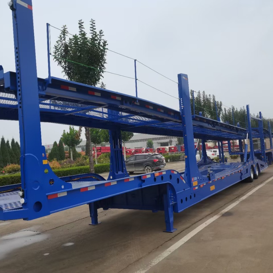 轿运车8位轿运车车辆运输半挂车轿运车铝合金爬梯牵引车轻量化