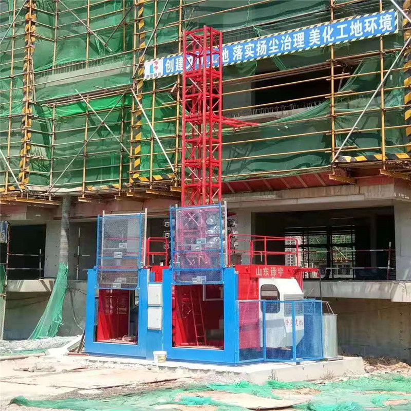 泽宇SC200200施工人货两用吊笼