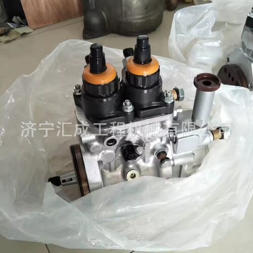 PC450喷油泵6156-71-11326156-71-11316156-71-1112燃油泵