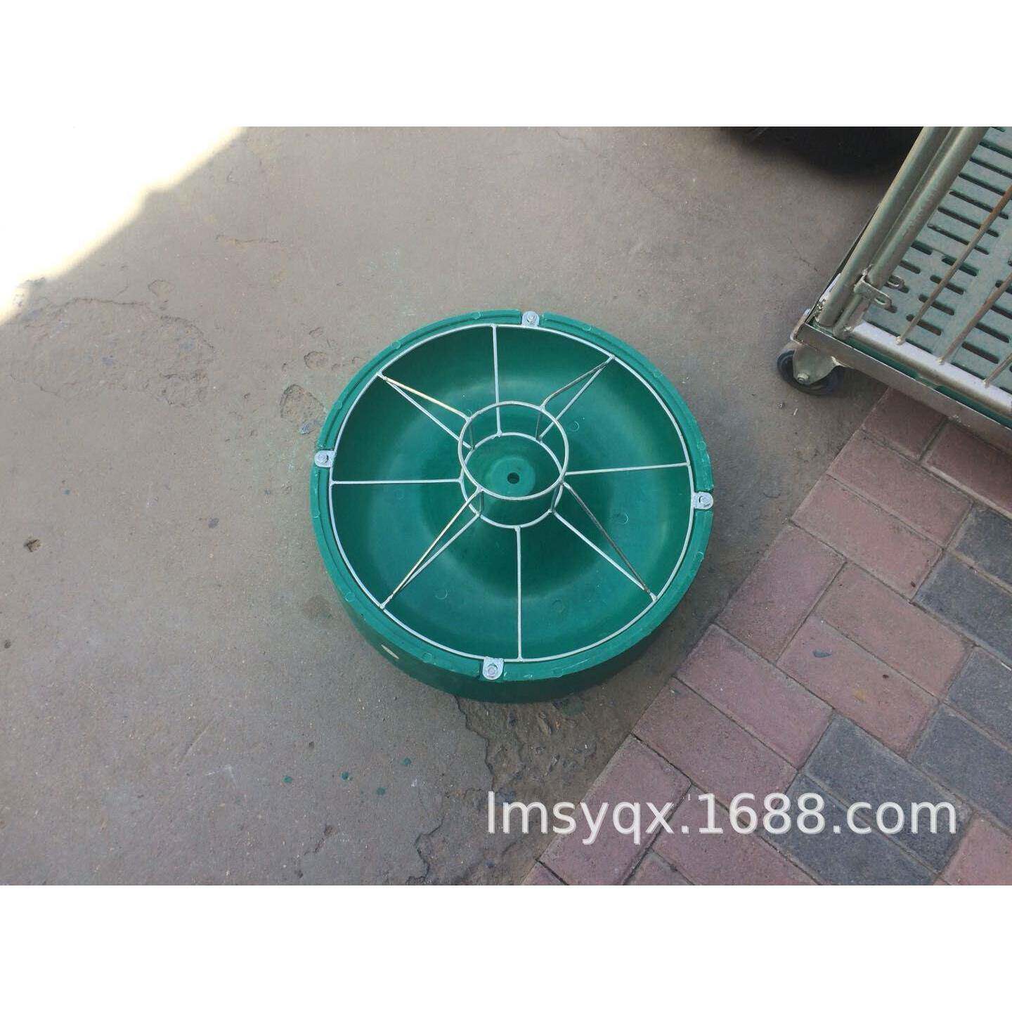 仔猪教料槽圆形小猪用补料槽母猪产床复合圆型猪用食槽子