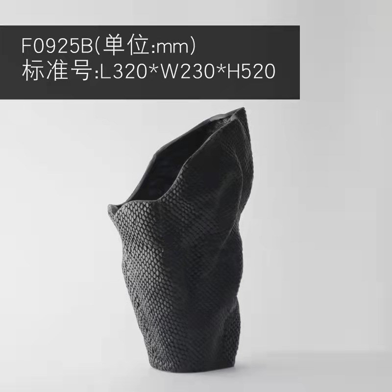 简约现代创意几何树脂鳞片花瓶北欧软装样板间花器客厅茶几装饰品