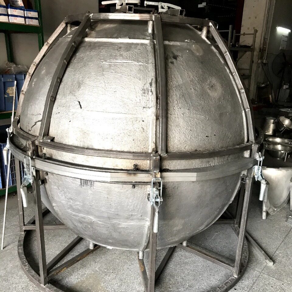 联捷滚塑发光家具模具设计维修