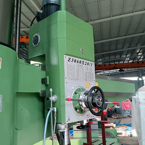 钻孔60mm大型摇臂钻床 3060摇臂钻Z3060摇臂钻床液压锁紧淬火导轨