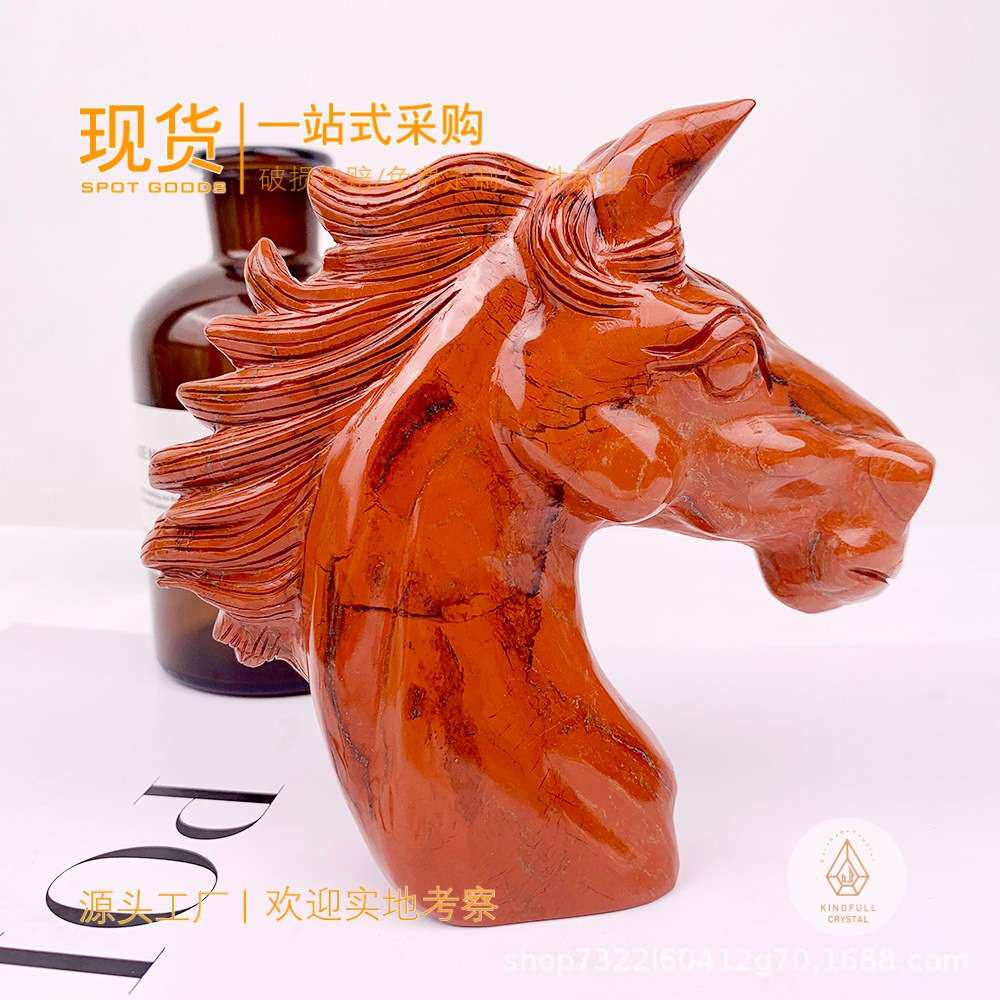 热卖红碧玉生肖马头散件水晶摆件天然水晶原石水晶石摆件