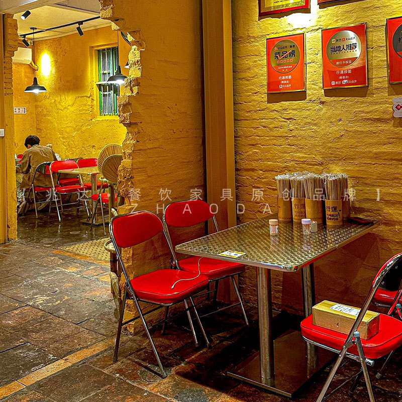 工业风快餐店面馆防污饭桌不锈钢餐桌椅轻奢简约餐馆桌子折叠椅子